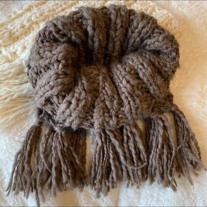 🧣American Eagle Thick Knit Scarf🧣